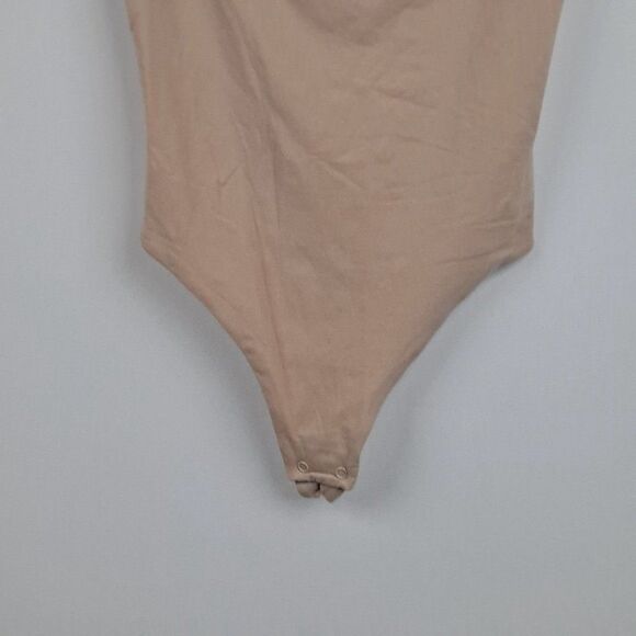 SKIMS ladies bodysuit NWOT - Picture 3 of 8